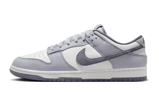 Nike Dunk Low SE Light Carbon