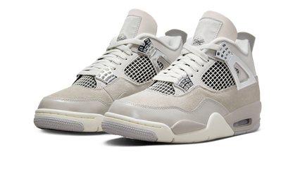 Air Jordan 4 Frozen Moments (W)