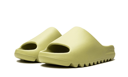 Yeezy Slide Resin (Restock)