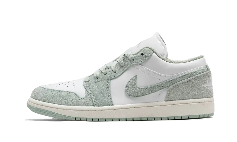 Air Jordan 1 Low SE Seafoam