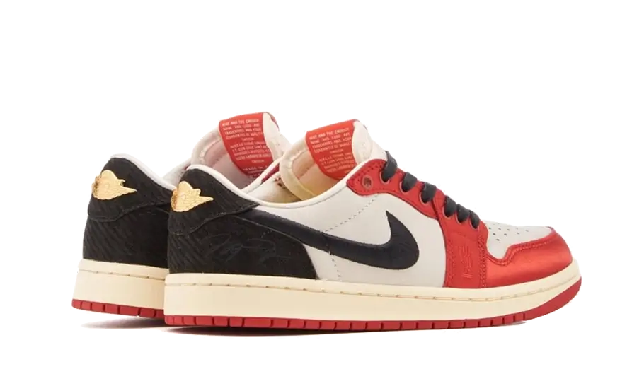 Air Jordan 1 Retro Low OG Trophy Room Away