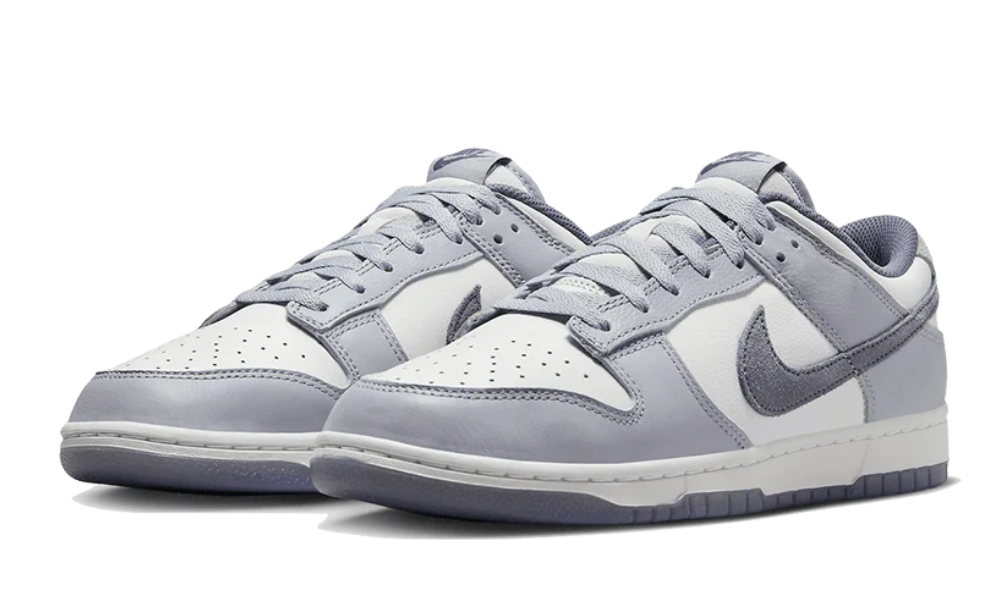 Nike Dunk Low SE Light Carbon