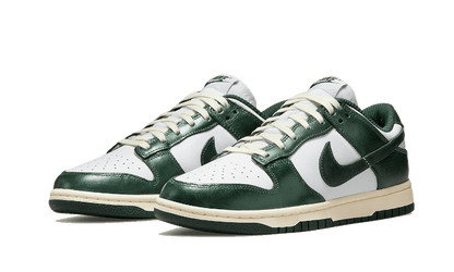 Nike Dunk Low Vintage Green (W)