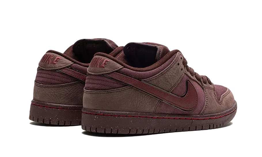 Nike SB Dunk Low City Of Love Burgundy Crush