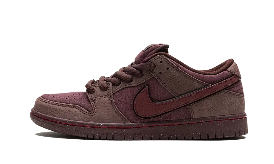 Nike SB Dunk Low City Of Love Burgundy Crush