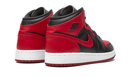 Air Jordan 1 Mid Banned