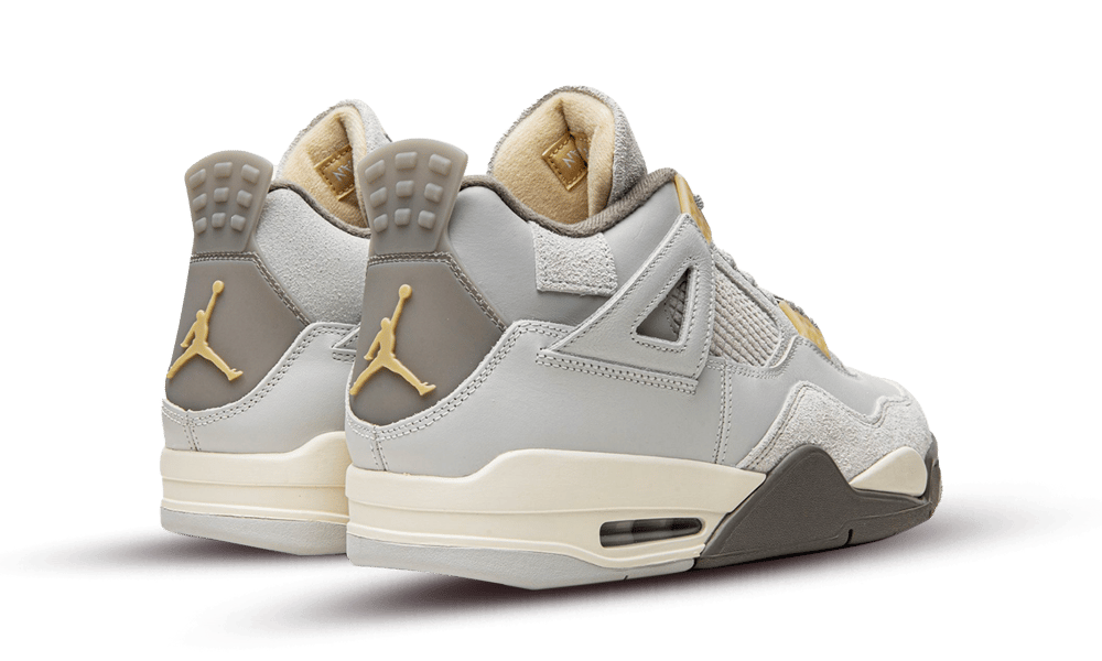 Air Jordan 4 Retro SE Craft Photon Dust