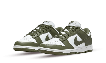 Nike Dunk Low Medium Olive (W)